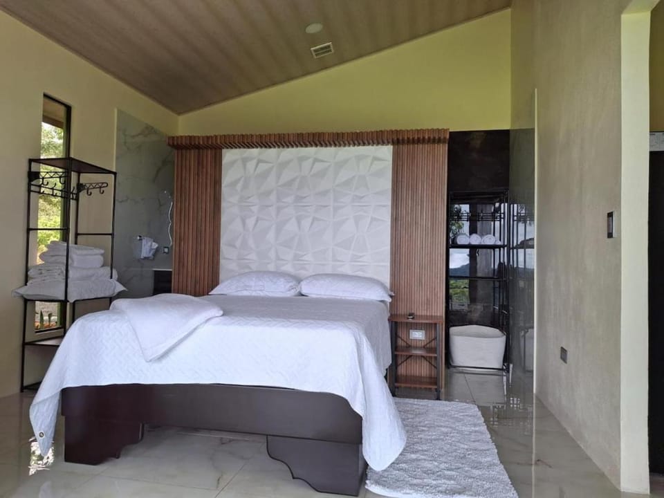 Casita El Perezoso Apartment in Bahía Ballena