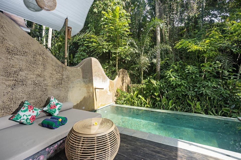 Balcony/Terrace, Swimming pool