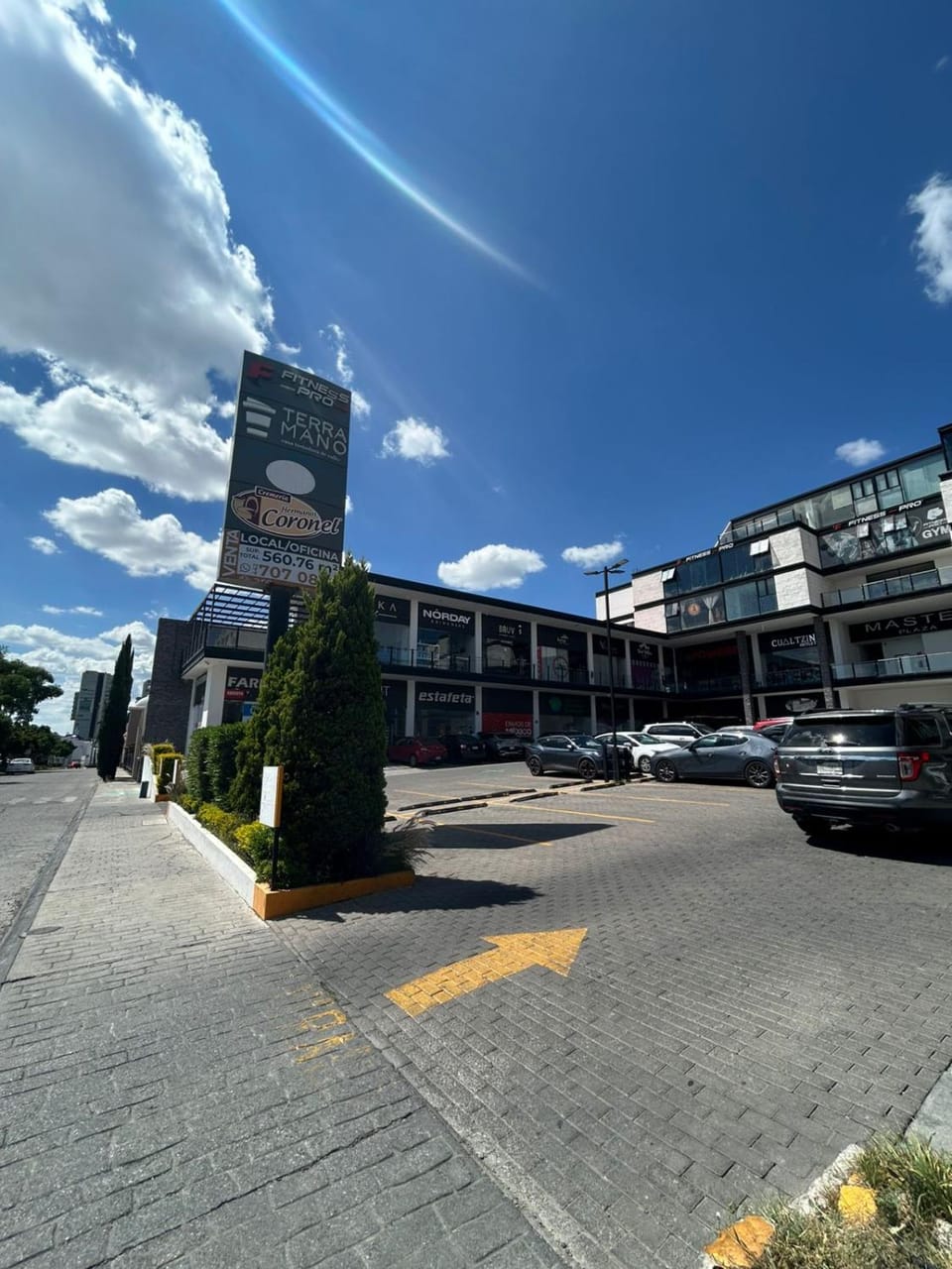 Bonita casa a pie de los arcos con restaurantes House in Santiago de Queretaro