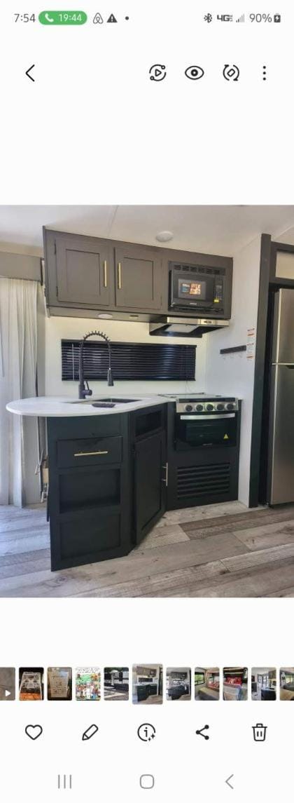 Kitchen or kitchenette