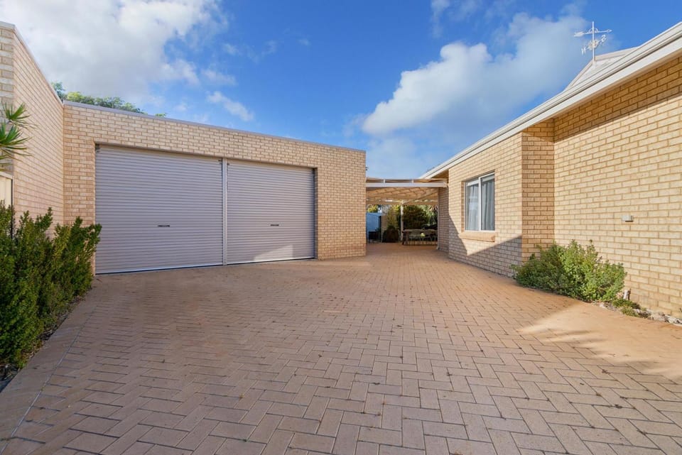 Ayres Escape House in Lancelin