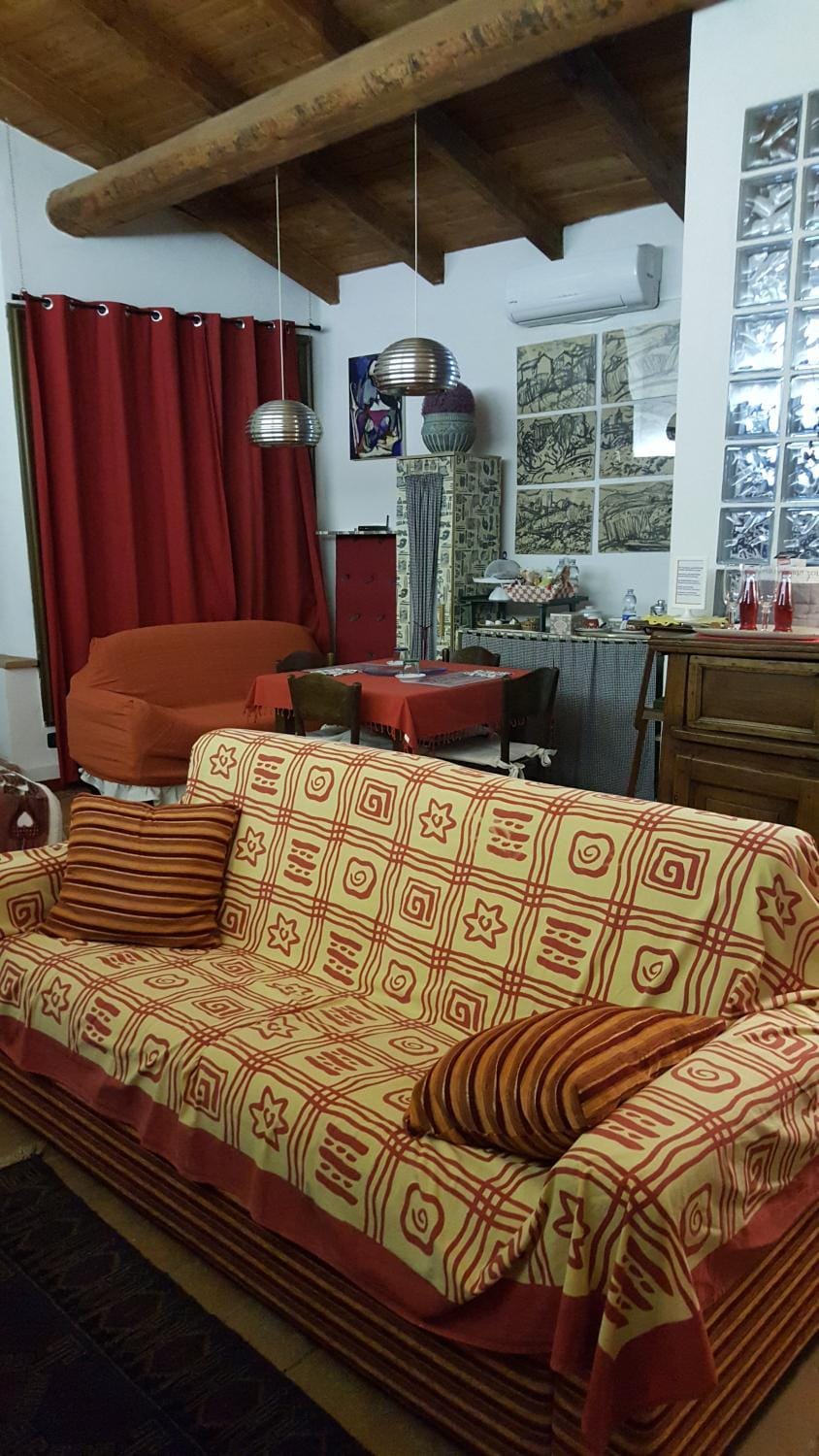 Seating area