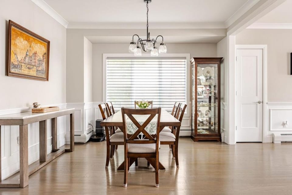Luxury World Cup Stay Near NYC & MetLife Stadium! House in Palisades Park