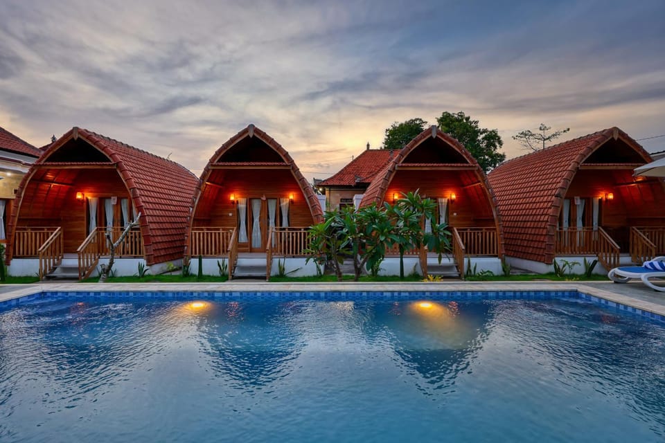 Pool view, Swimming pool