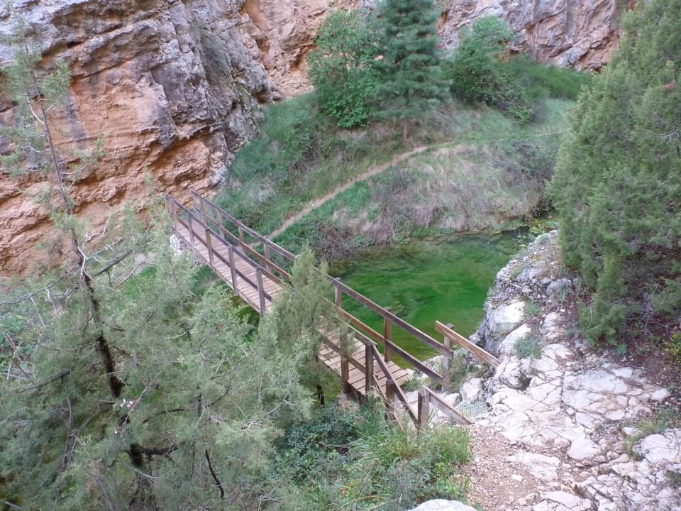 Nearby landmark, Natural landscape, Hiking