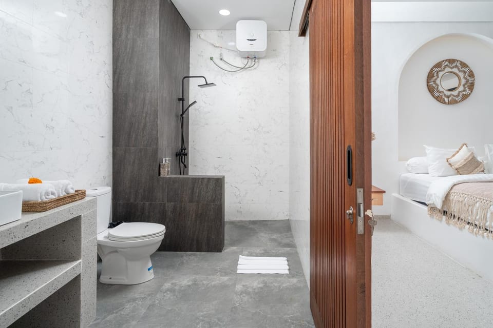 Toilet, Bathroom