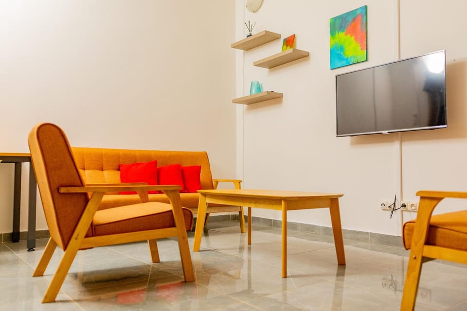 TV and multimedia, Living room, Seating area