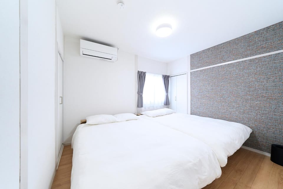 2025年12月オープンセール 大阪駅まで一駅 フルリノベーション 長期割引有り 最大8人 Apartment in Shizuoka Prefecture