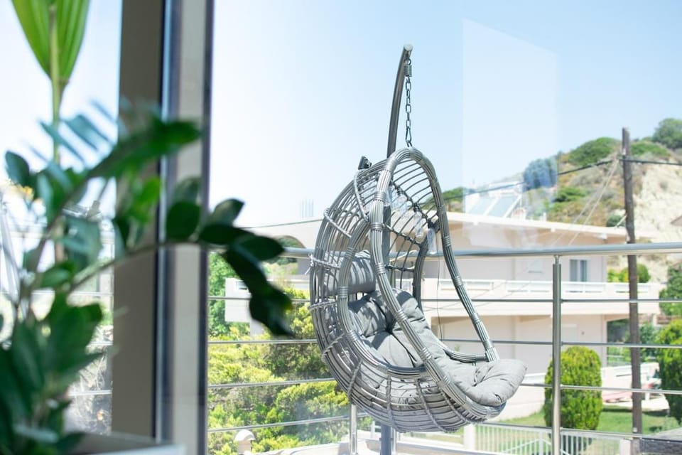View (from property/room), Balcony/Terrace