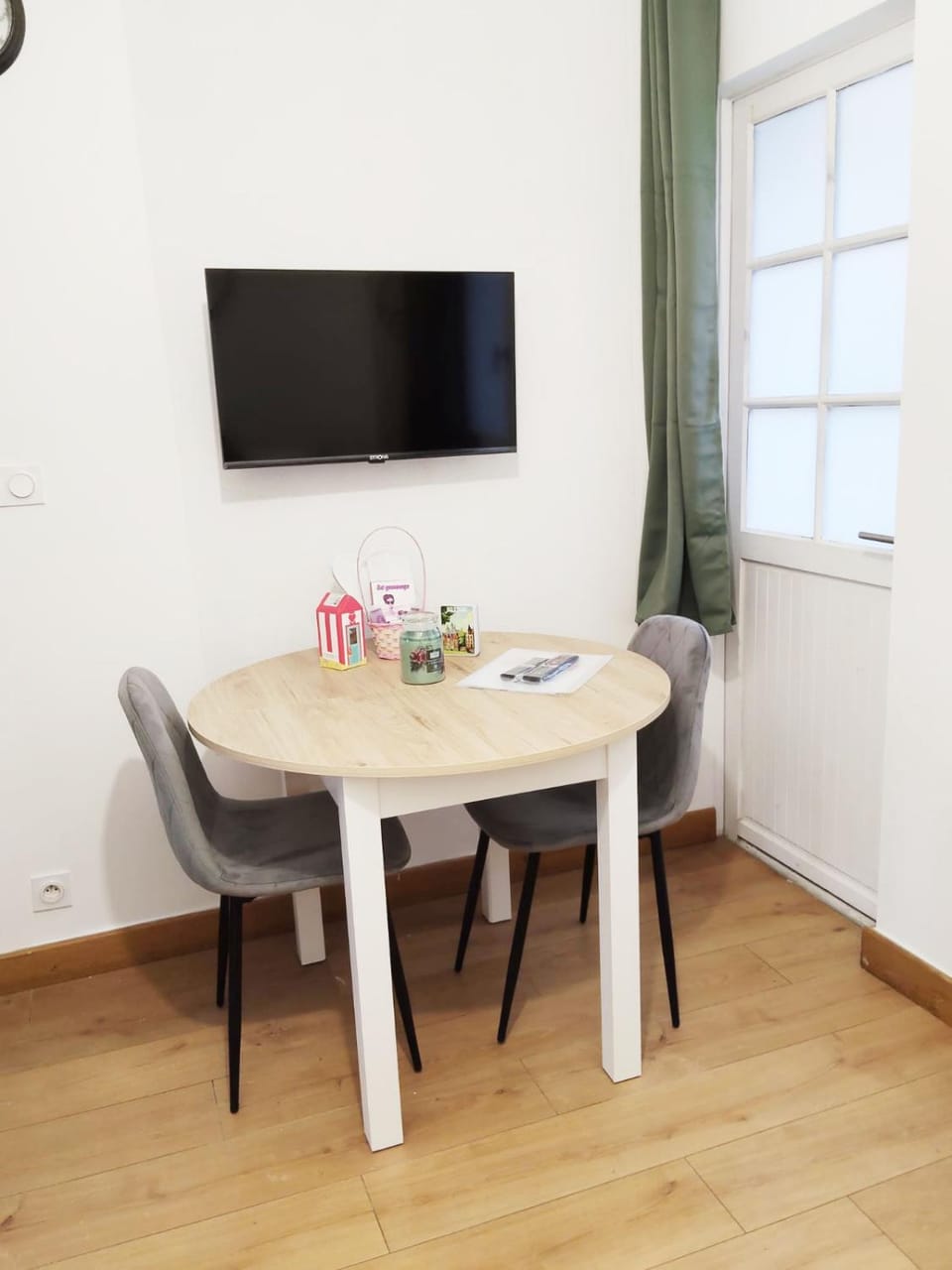 Plein centre Cosy 38m2 avec accès terrasse, spa et sauna communs Place Dalton Apartment in Hauts-de-France