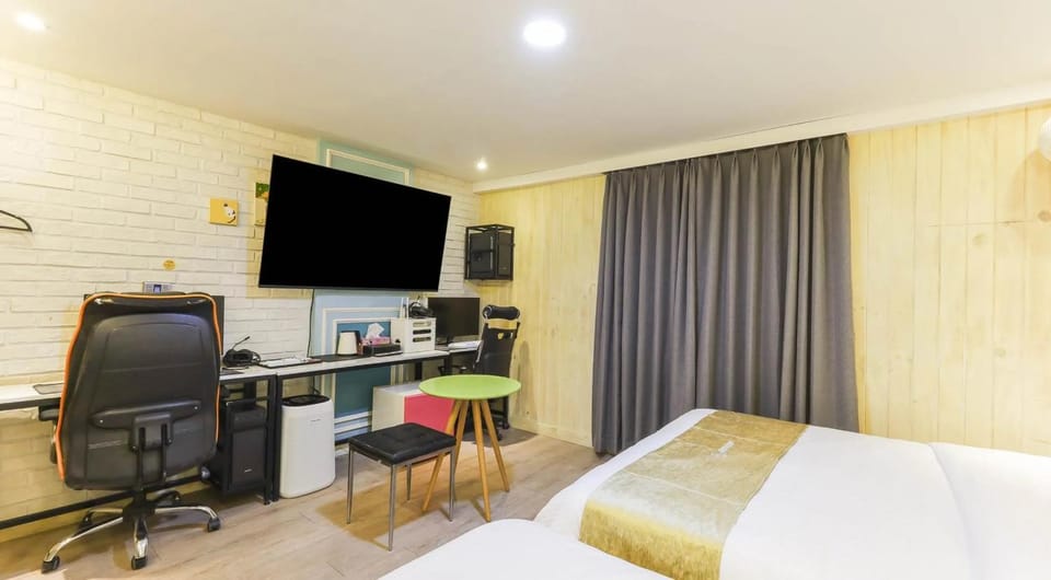 TV and multimedia, Coffee/tea facilities