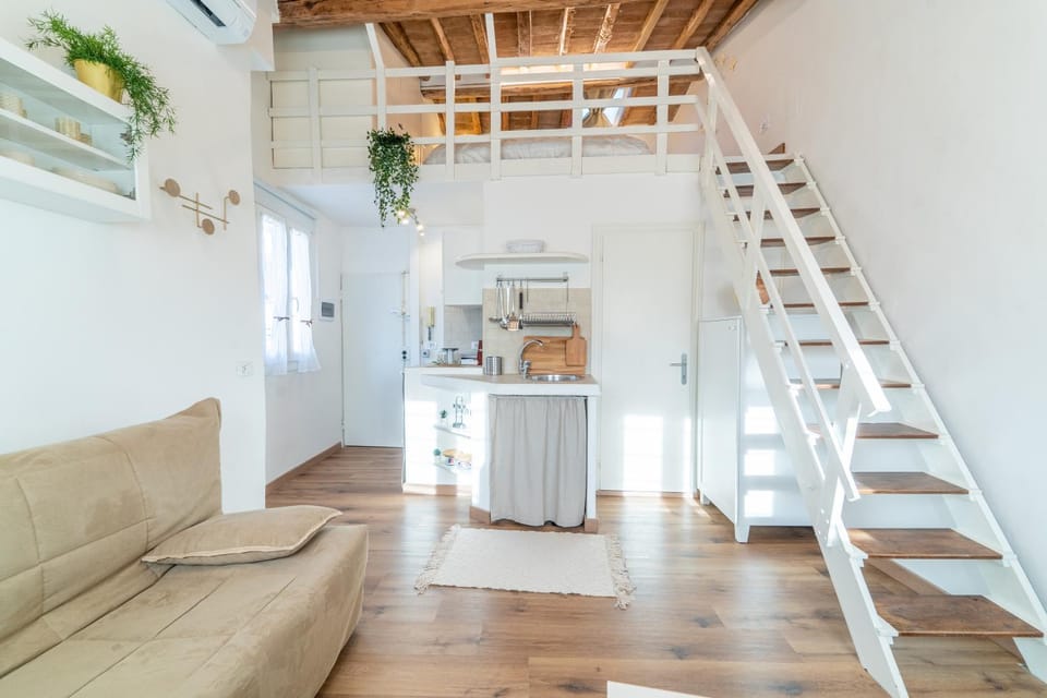 Kitchen or kitchenette, kitchen