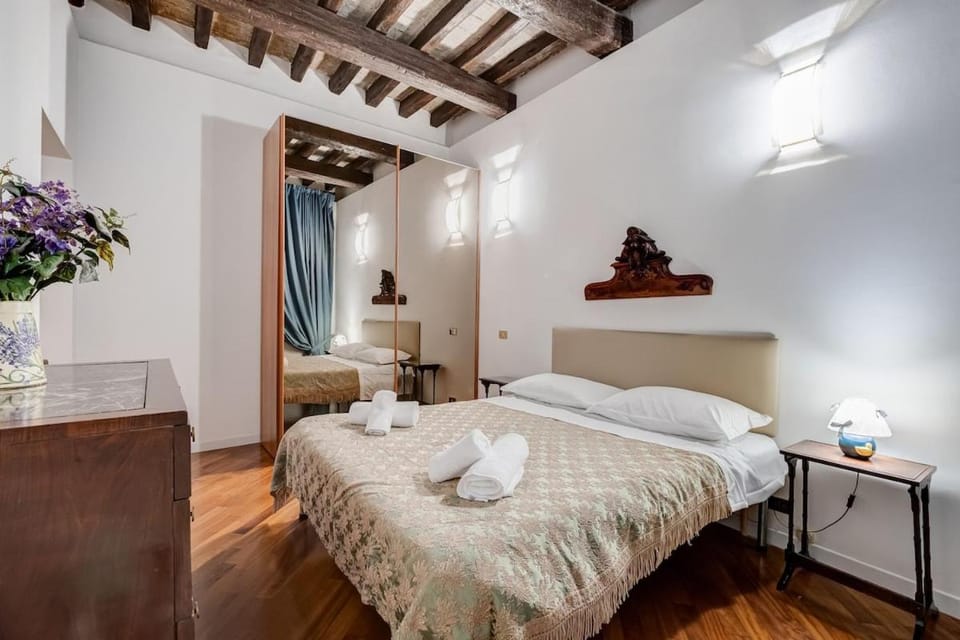 New Monti Apartment in Rome