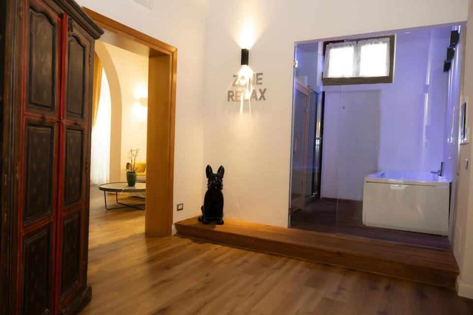 Lux apartment with 3 bedrooms and SPA Spanish Steps Apartment in Rome