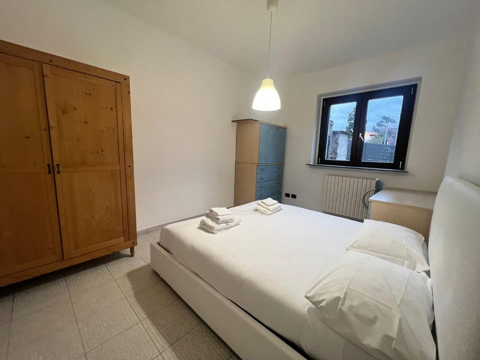 Bed, Photo of the whole room, Bedroom, towels, wardrobe