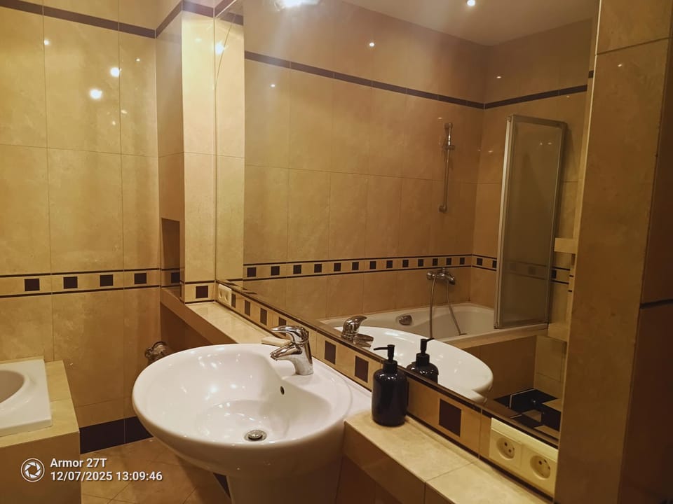 Apartament z Jacuzzi Apartment in Poland
