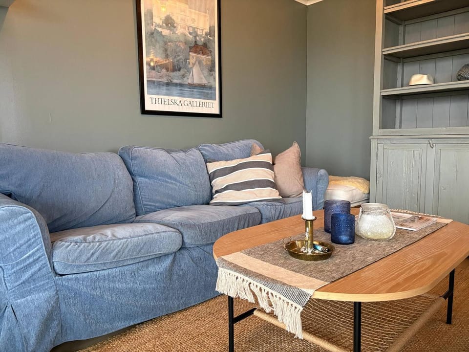 Living room, Decorative detail