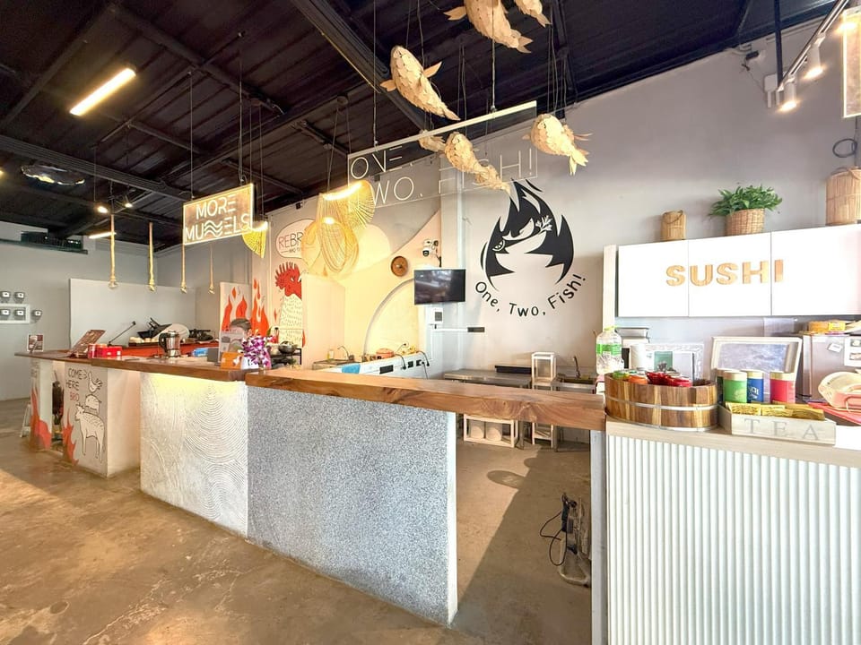 Lounge or bar, Food and drinks, Food, Internal: Not applicable to any particular room
