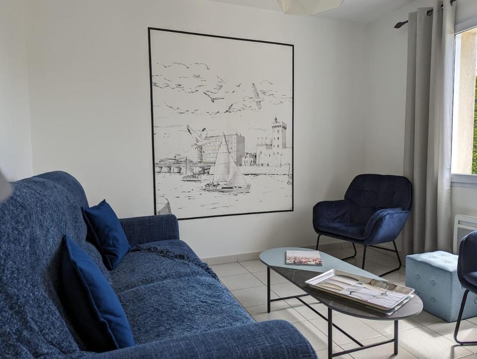 Living room, Decorative detail