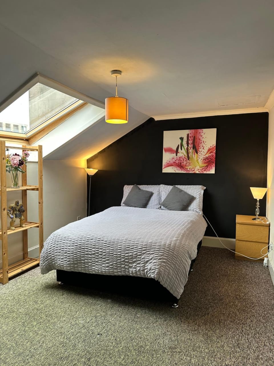Central Retreat on Sauchiehall Street Vacation rental in Glasgow