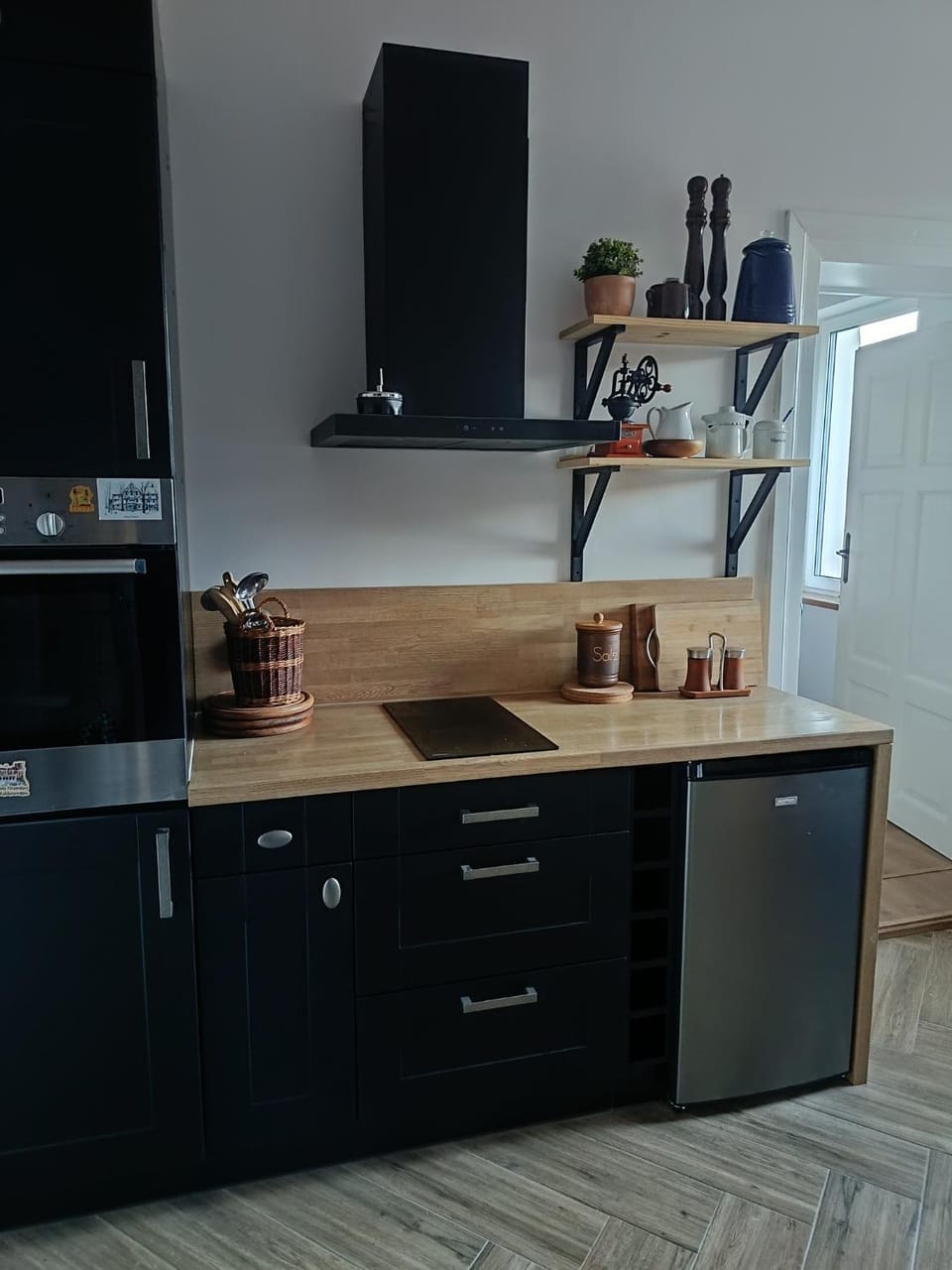 Apartament w Starej Szkole Apartment in Lower Silesian Voivodeship