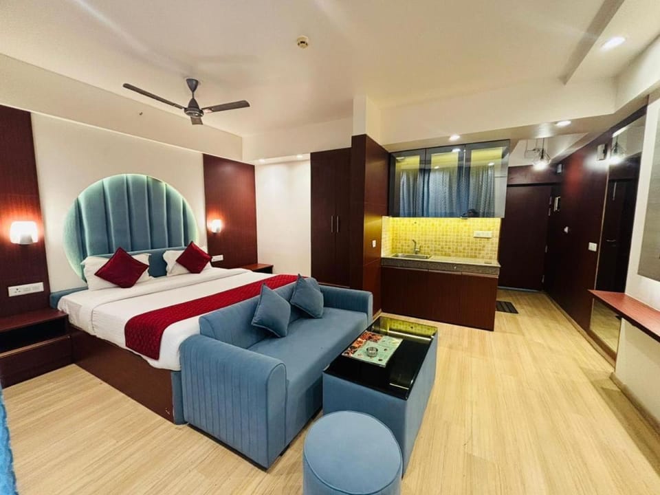 Bed, Bedroom