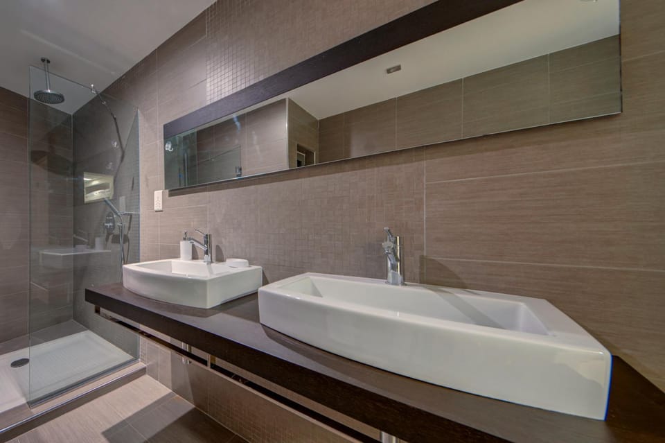 Bright 1BR in the Heart of St Julians Apartment in Saint Julians