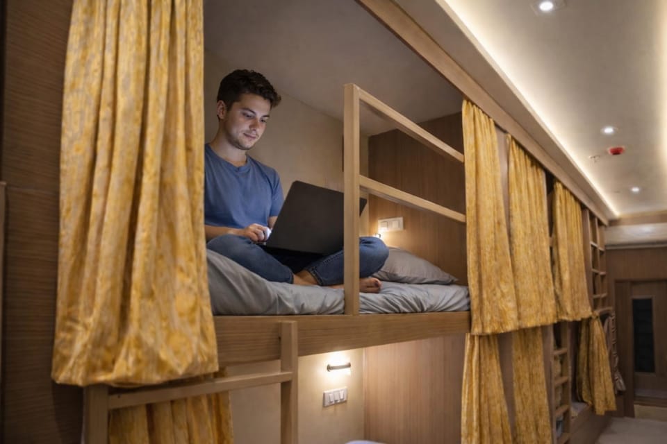 Bed, bunk bed