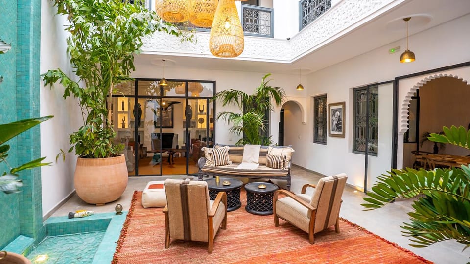 Patio, Day, Garden, View (from property/room), Balcony/Terrace, Living room, Seating area, Dining area, Garden view