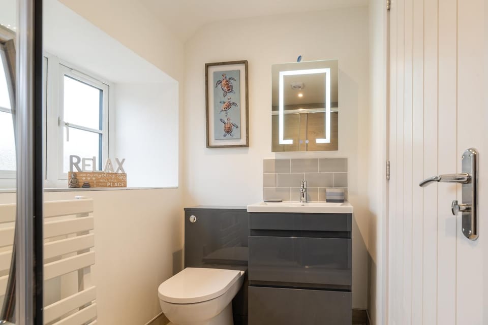 The Alehouse Retreat, The Crown Inn Apartment in Cotswold District