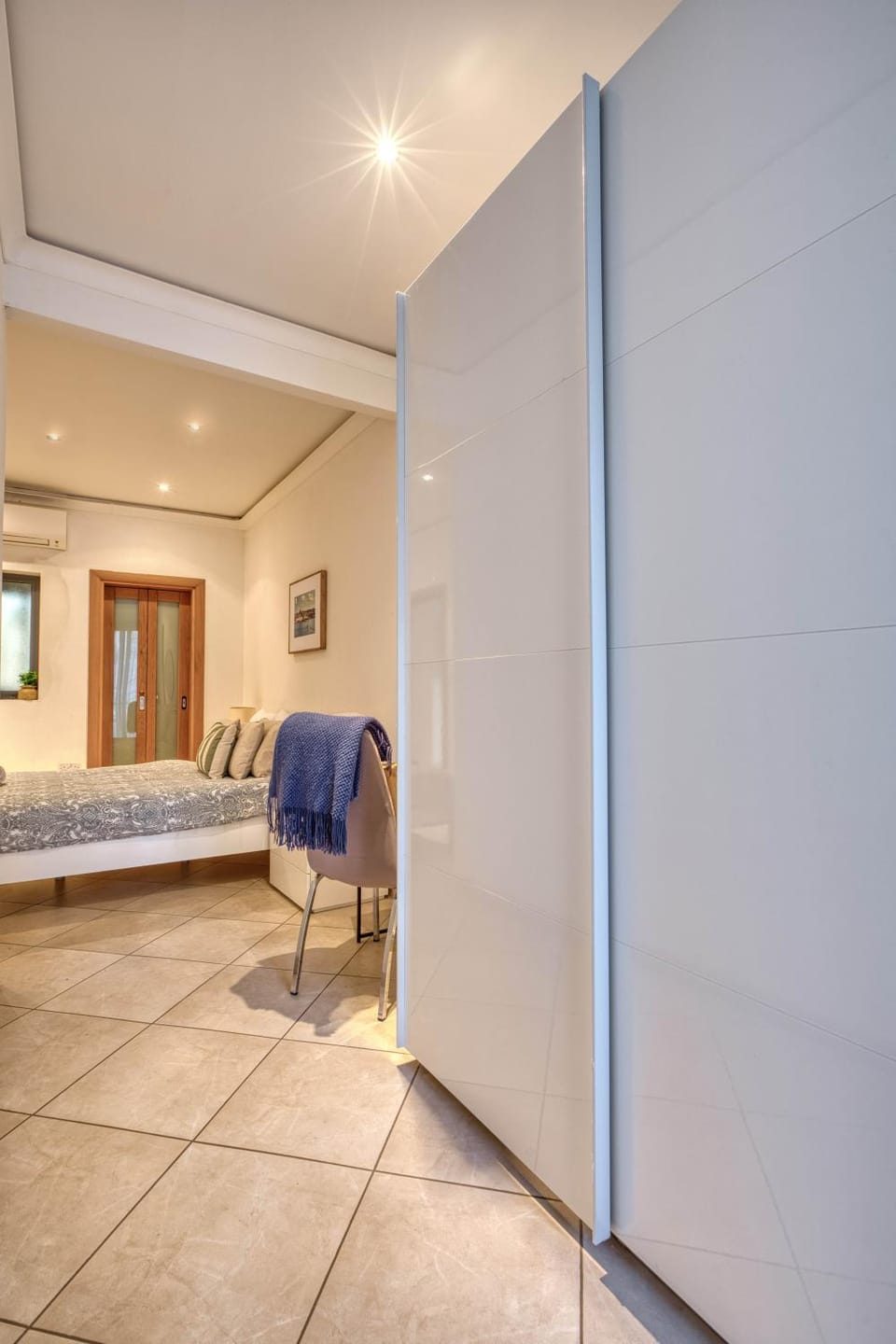 Bed, Bedroom, wardrobe