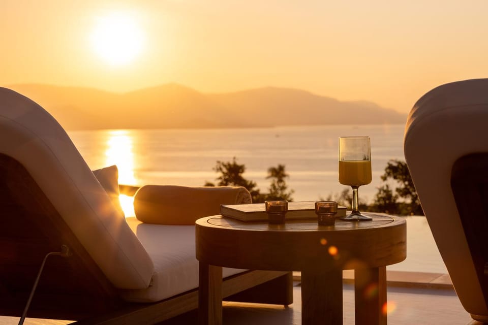 BRAND NEW - VILLA 'SHANGRI-LA' - 3 Bed 4 Bath, Beachside Sea View, Private Pool Villa Villa in Ko Samui