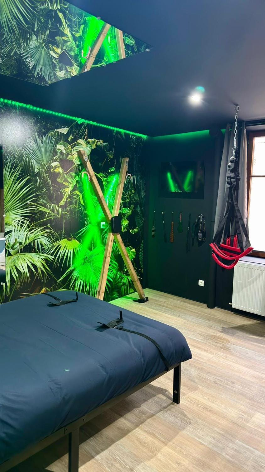 Love Room - Jungle expérience Apartment in Switzerland