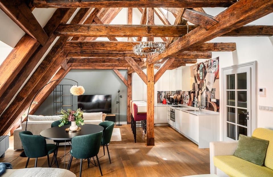 Living room, kitchen