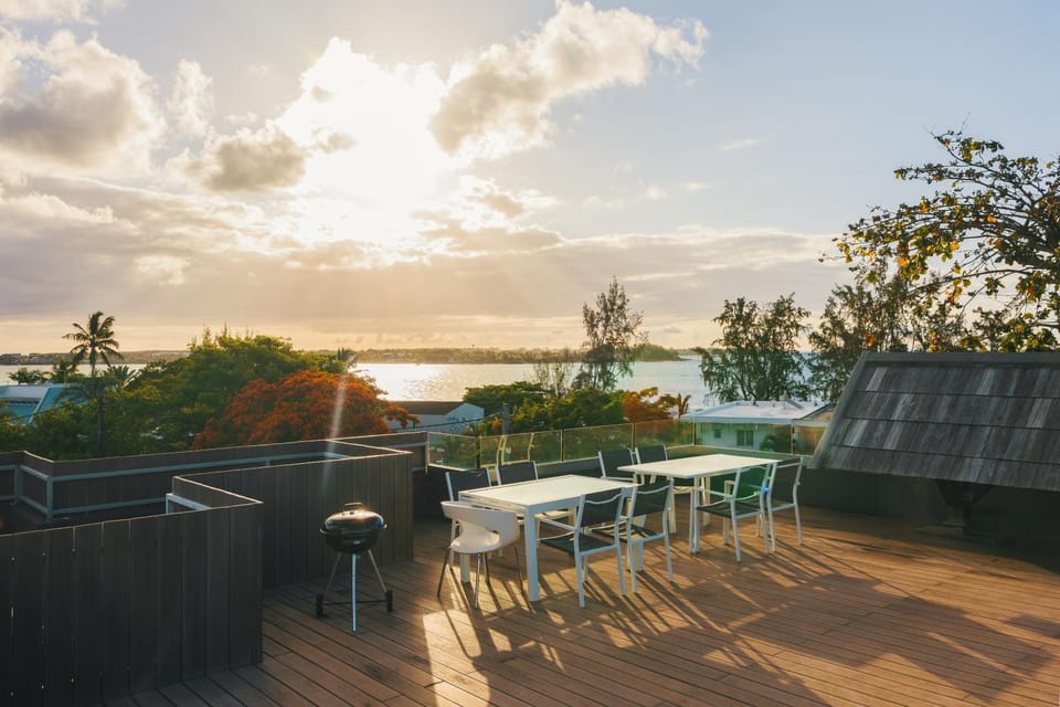 Day, View (from property/room), Balcony/Terrace, Dining area, Sea view