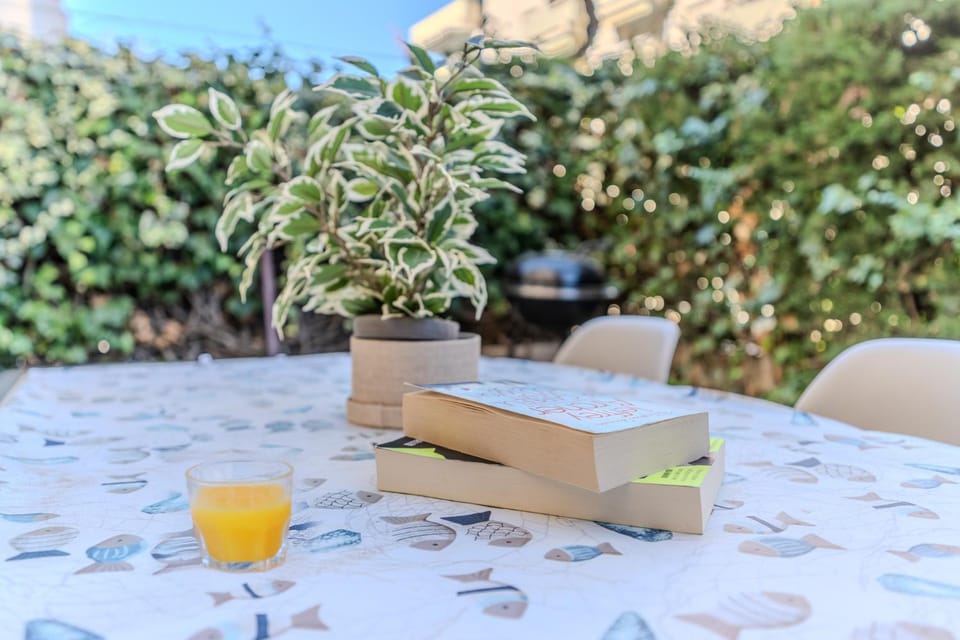 Day, Garden