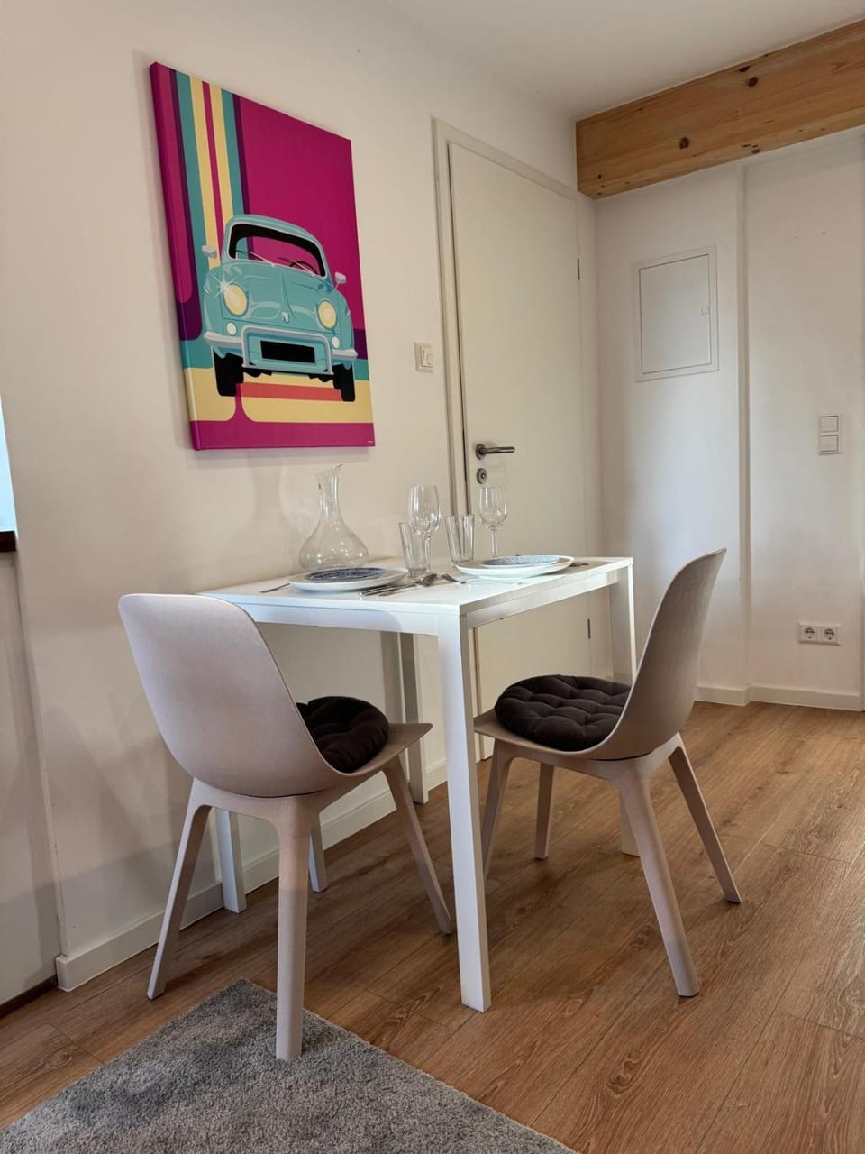 Kitchen or kitchenette, Living room, Seating area, Dining area, wardrobe