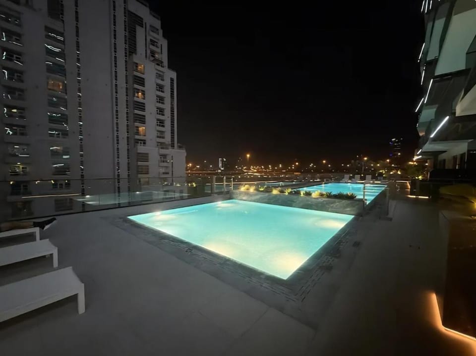 Chic 1bhk Smart Apartment, near circle Mall Apartment in Dubai