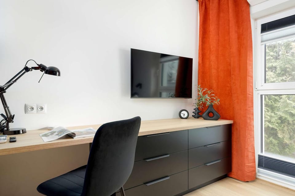 TV and multimedia, Evening entertainment