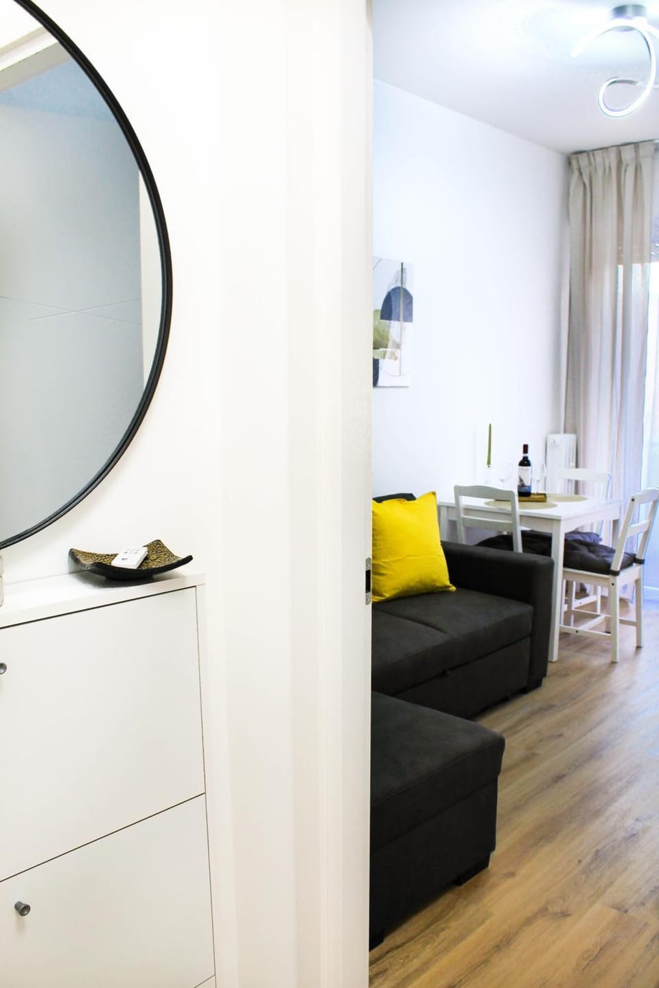 TV and multimedia, Living room, Seating area