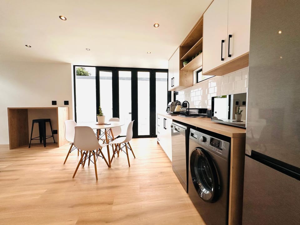 Modern Scandinavian Luxury Apartment Apartment in Hermanus
