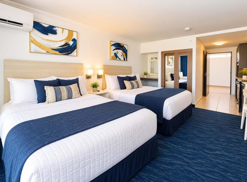 Queen Beds in ESJ Towers few step to Isla Verde Beach Apartment in Carolina