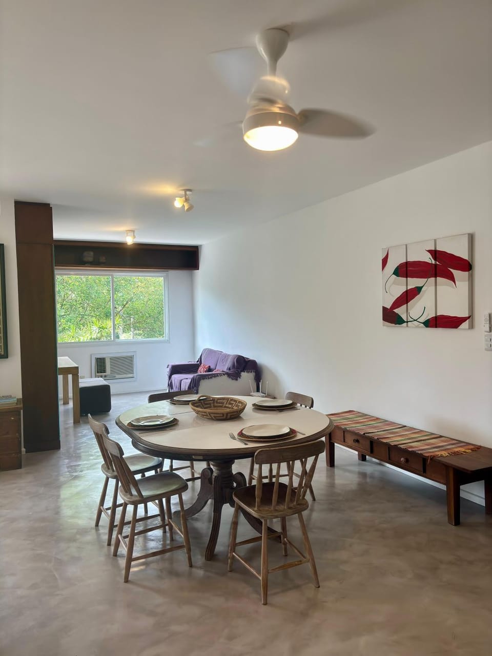 Living room, Dining area