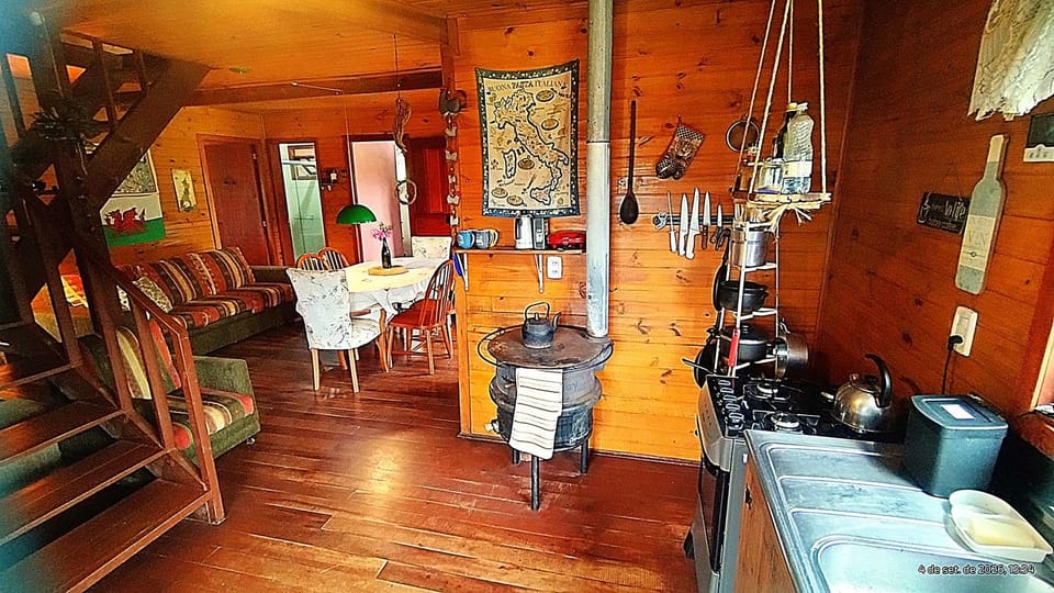 Kitchen or kitchenette, Living room, Dining area, oven, stove