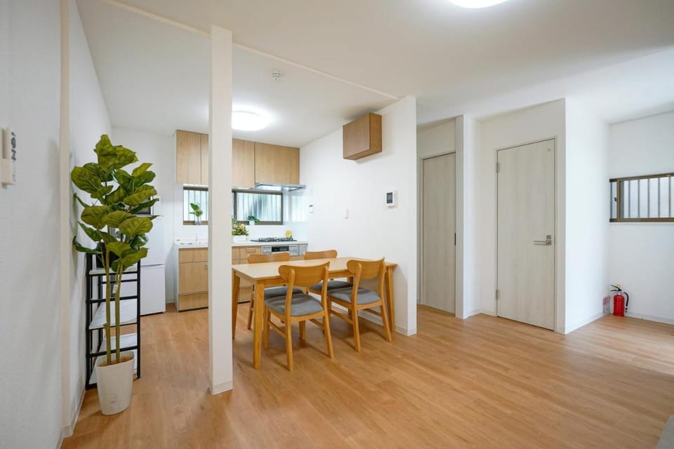 BT House Bentencho Shinjuku Waseda Apartment in Shinjuku