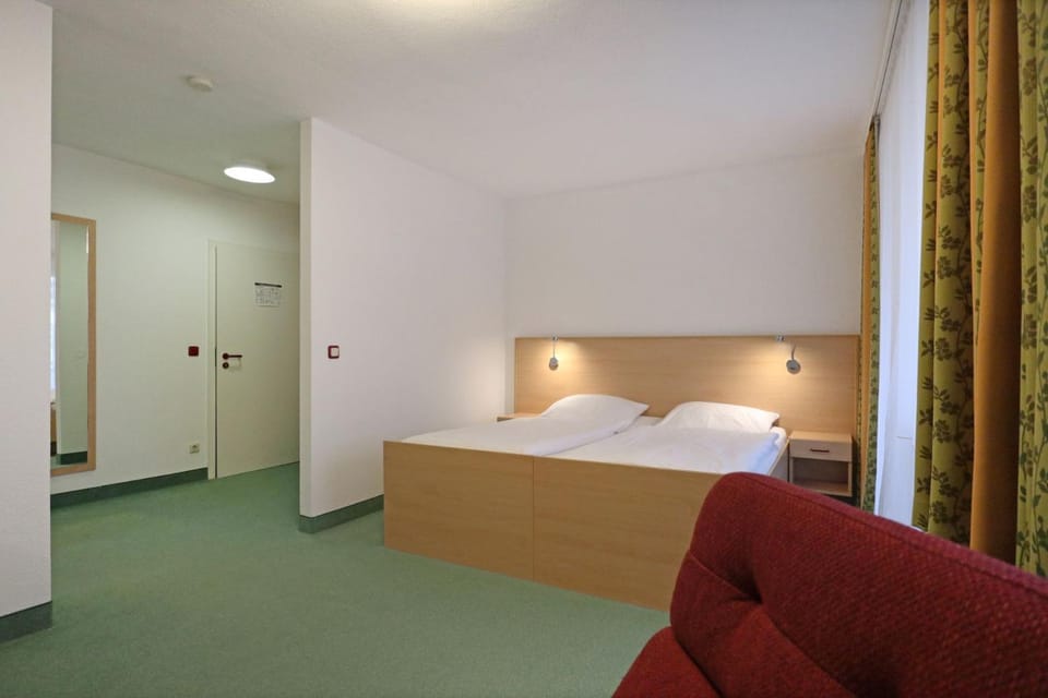 Strandflieder Zimmer 302 Vacation rental in Boltenhagen