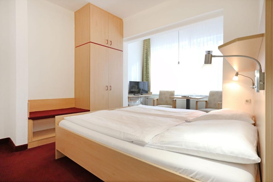 Strandflieder Zimmer 101 Vacation rental in Boltenhagen
