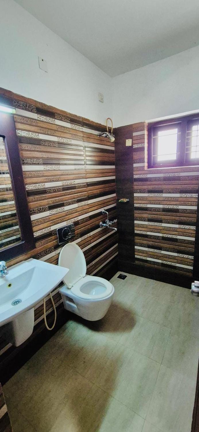 1 navarethna Villa Villa in Thiruvananthapuram
