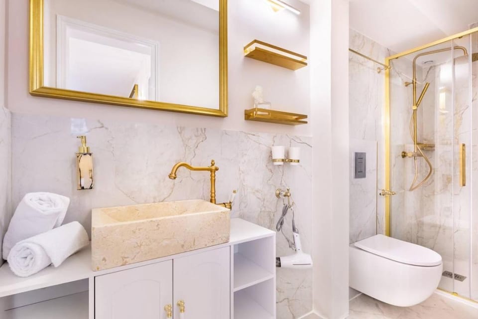 Cosy et chic appartement climatise a Montmartre Apartment in Paris