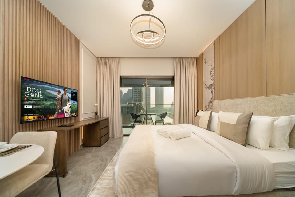Bed, TV and multimedia